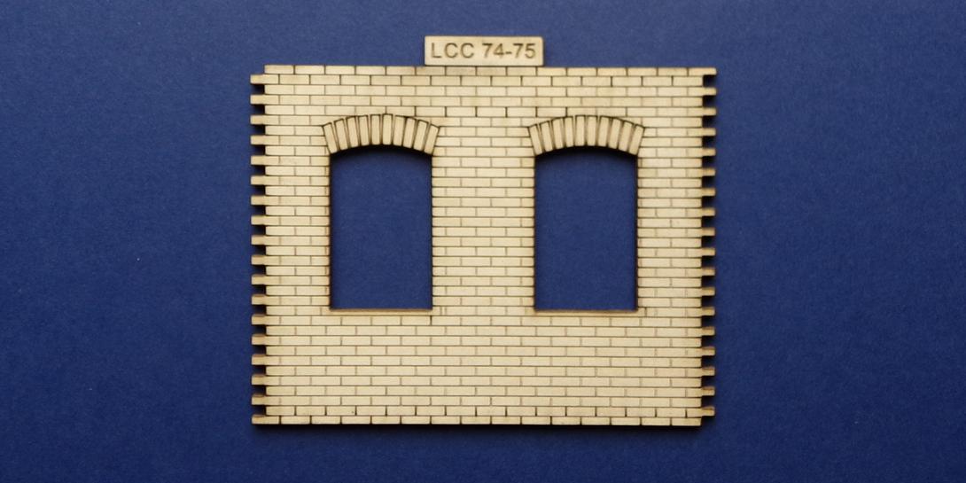 LCC 74-75 O gauge industrial office front panel Industrial office front with windows.

